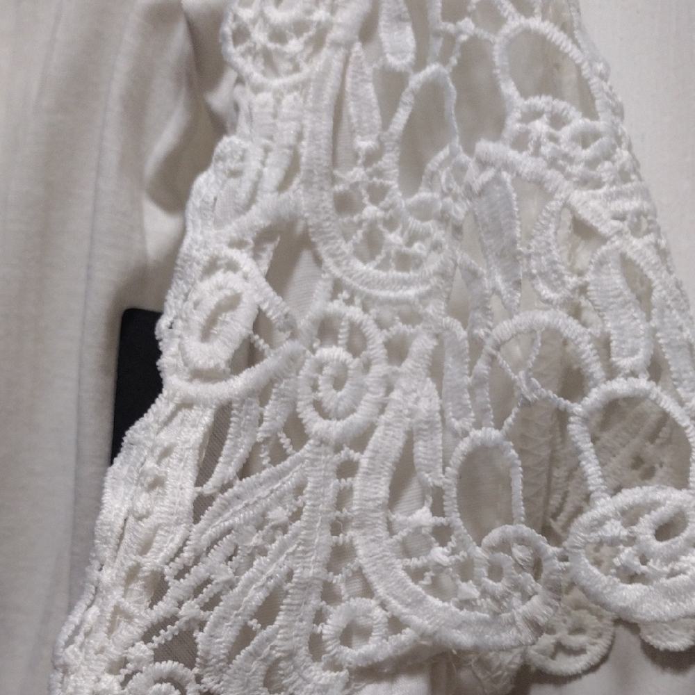 New York Laundry White Tie Front Blouse - Picture 3 of 6